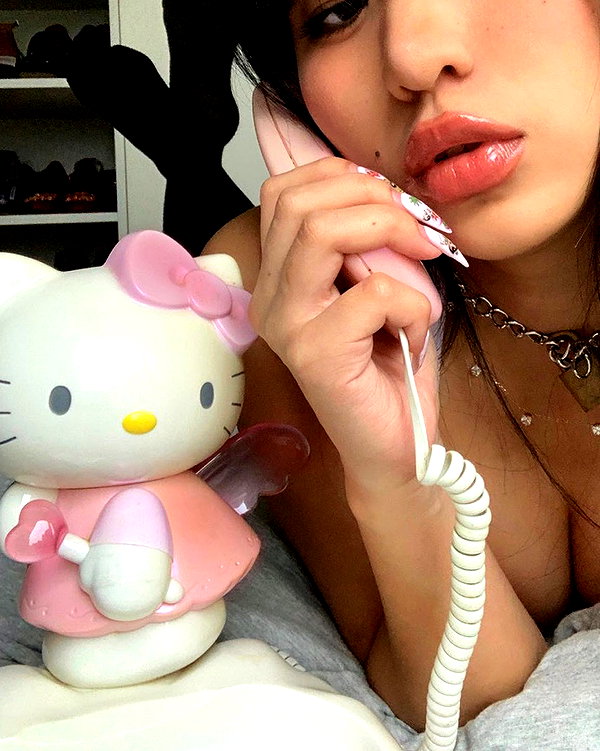 __qq16 instagram image archive image