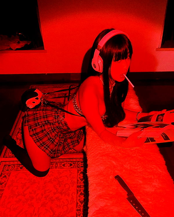 __qq16 instagram image archive image