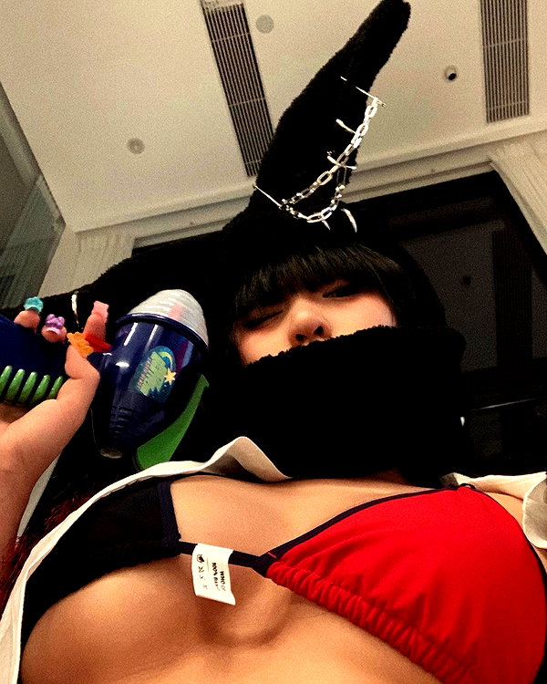 __qq16 instagram image archive image