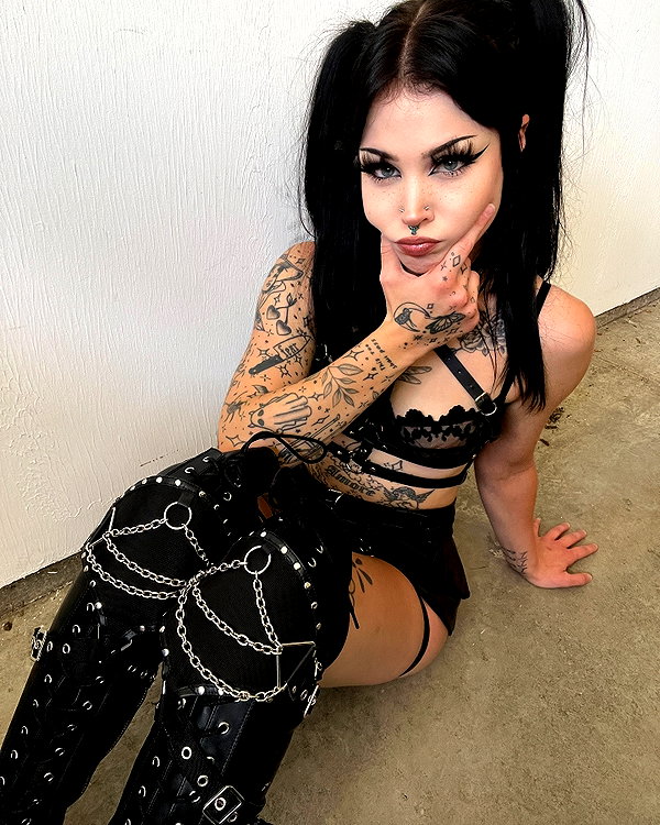 __schleeey instagram image archive image