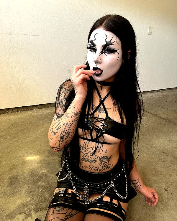 __schleeey instagram image archive image
