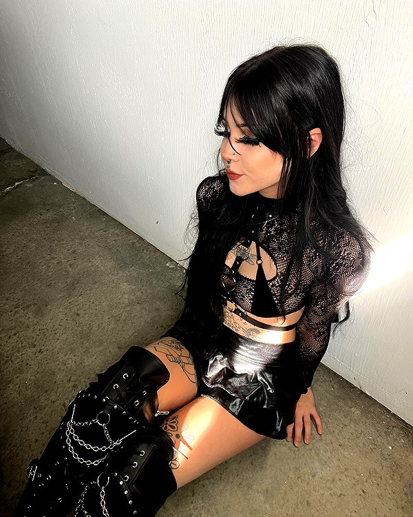 __schleeey instagram image archive image