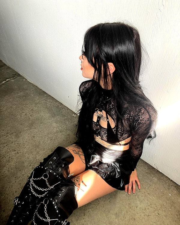 __schleeey instagram image archive image