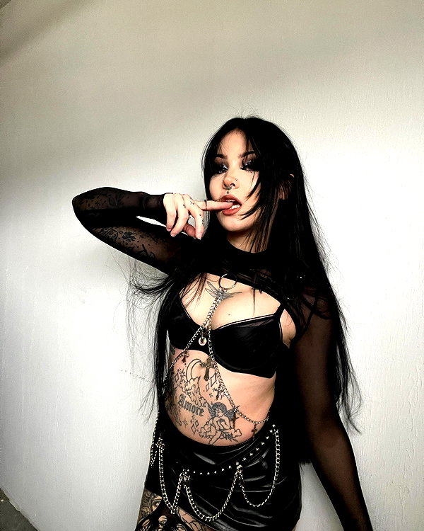 __schleeey instagram image archive image