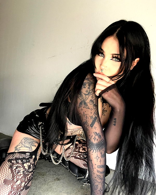 __schleeey instagram image archive image
