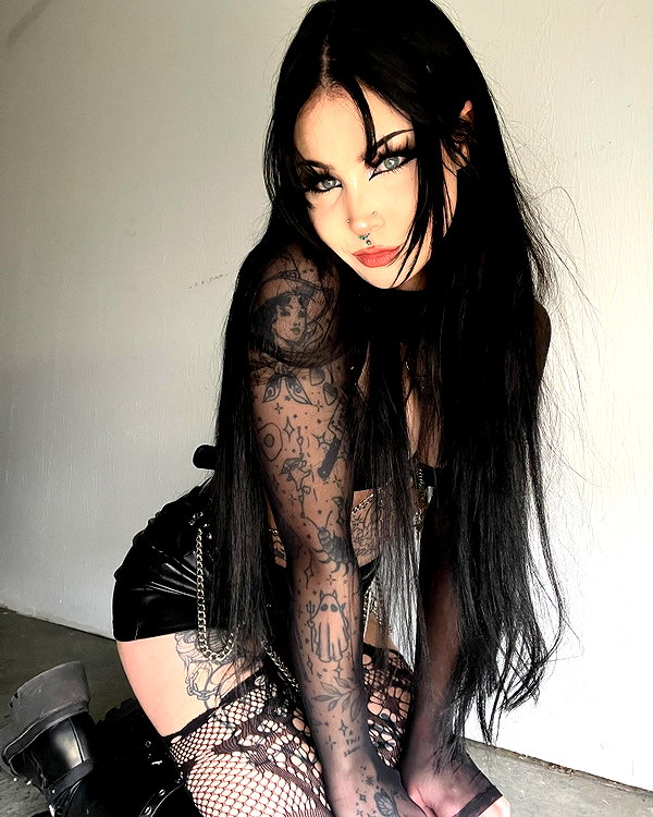 __schleeey instagram image archive image