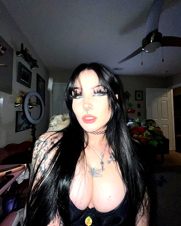 __schleeey instagram image archive image