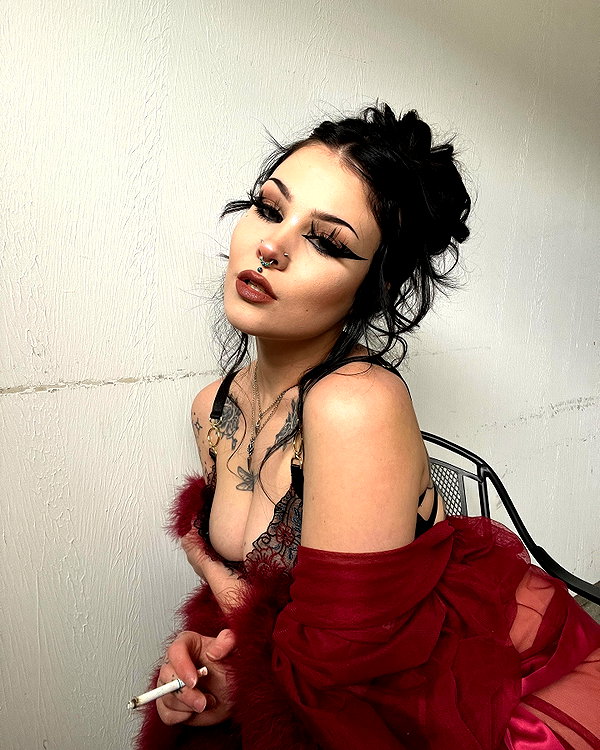 __schleeey instagram image archive image