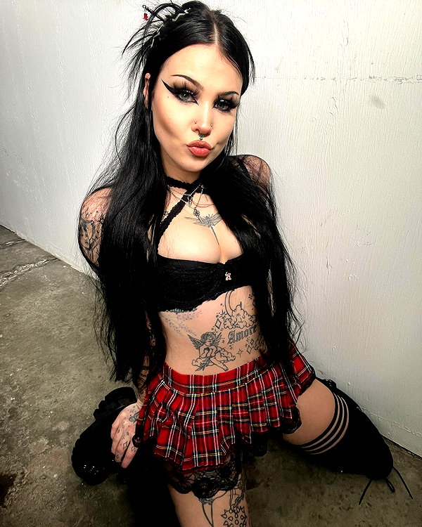 __schleeey instagram image archive image