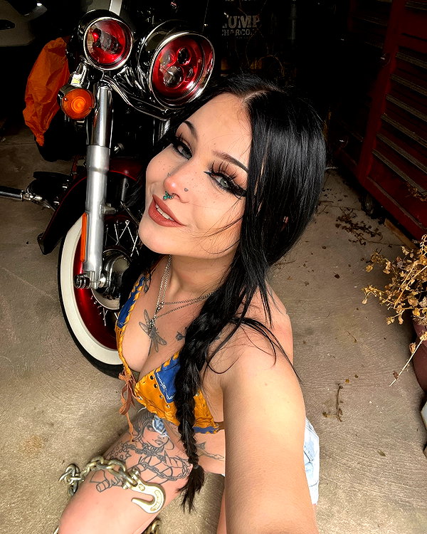 __schleeey instagram image archive image