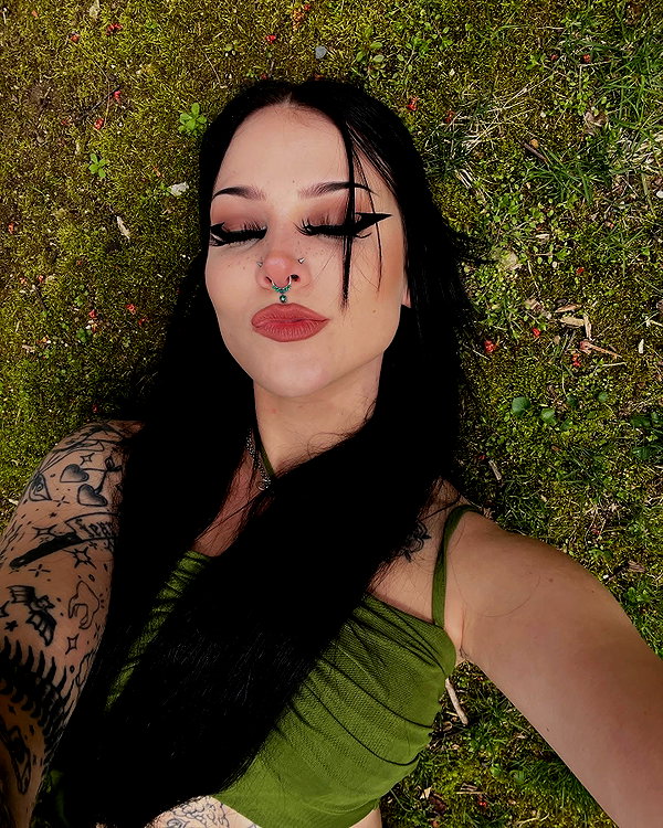 __schleeey instagram image archive image