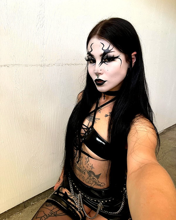 __schleeey instagram image archive image