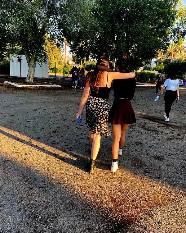 __yaheli_ instagram image archive image