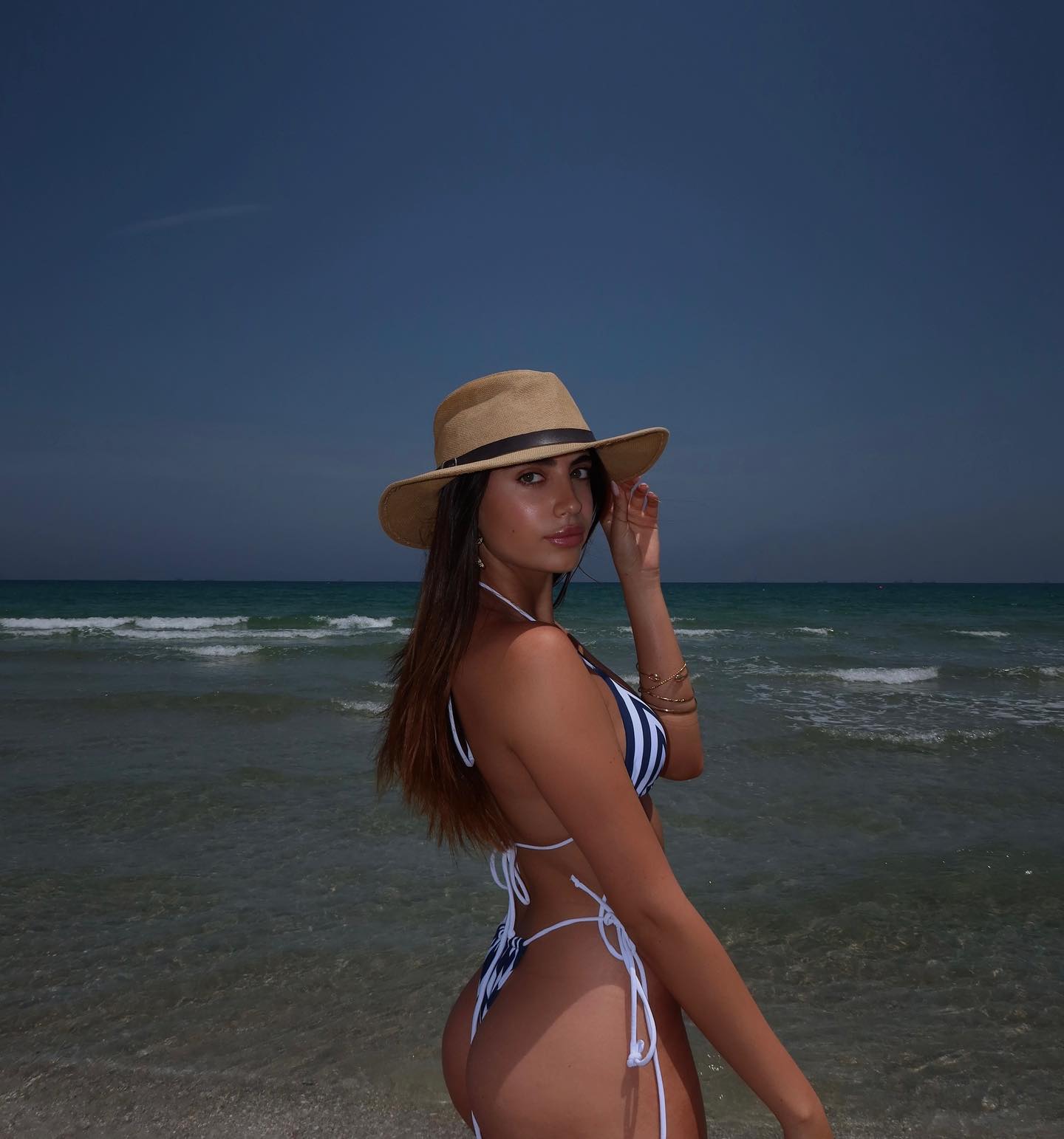 _adidahan instagram image archive image