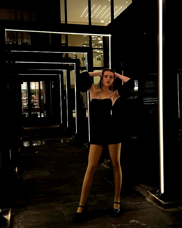 _anastasiaxxq_ instagram image archive image