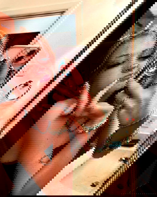 _animechika_ _animechika_ archive image