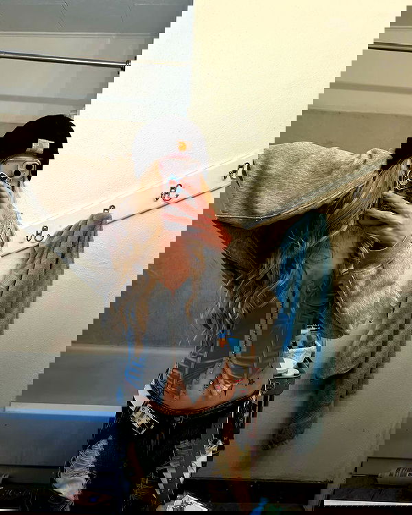 _animechika_ _animechika_ archive image