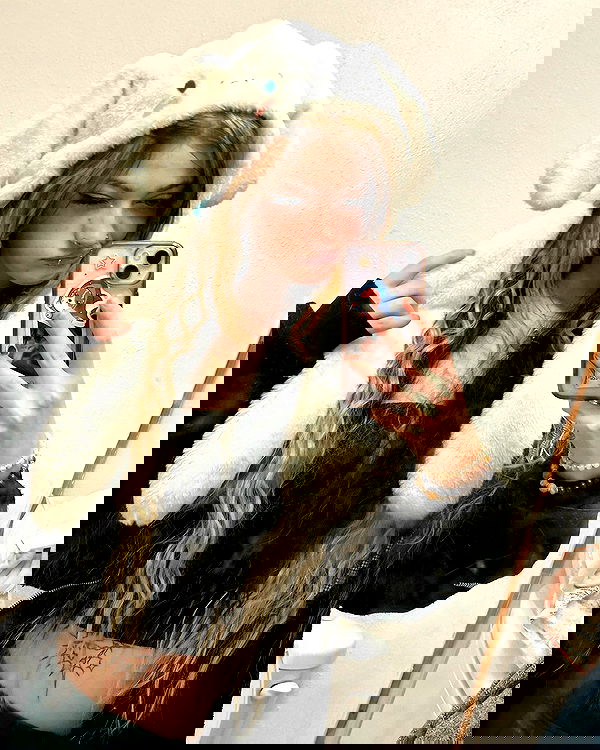 _animechika_ _animechika_ archive image