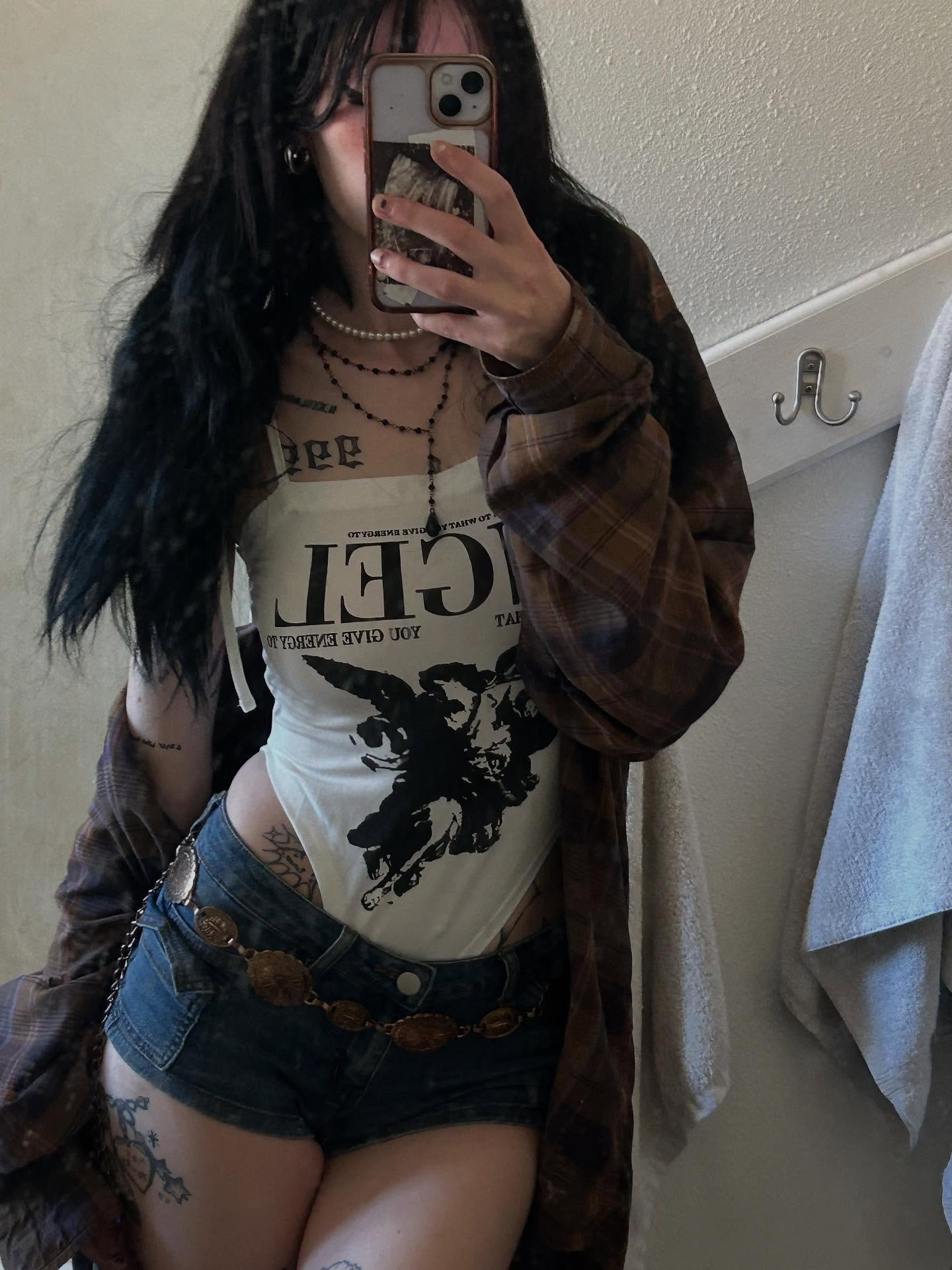 _animechika_ instagram image archive image