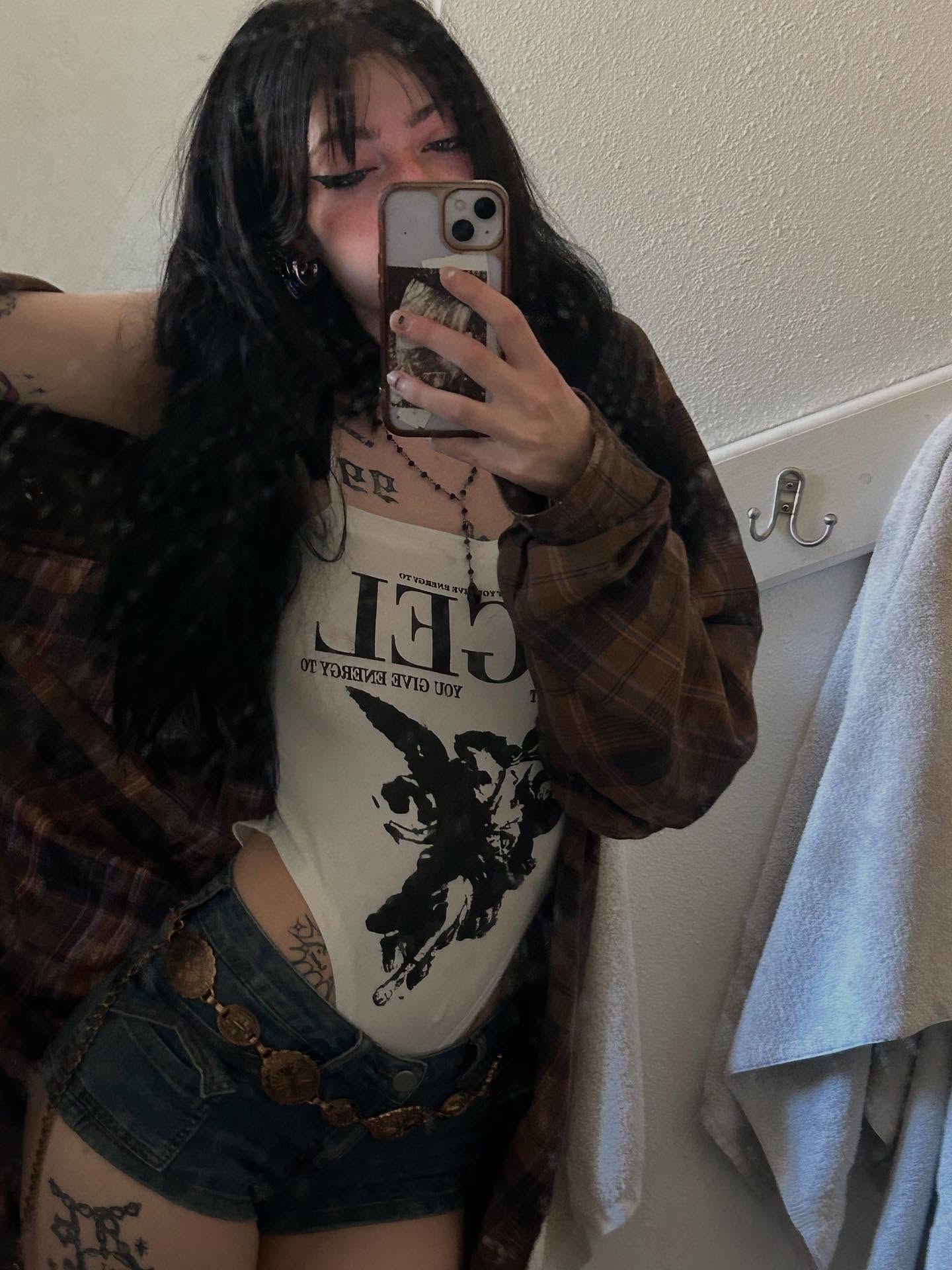 _animechika_ instagram image archive image