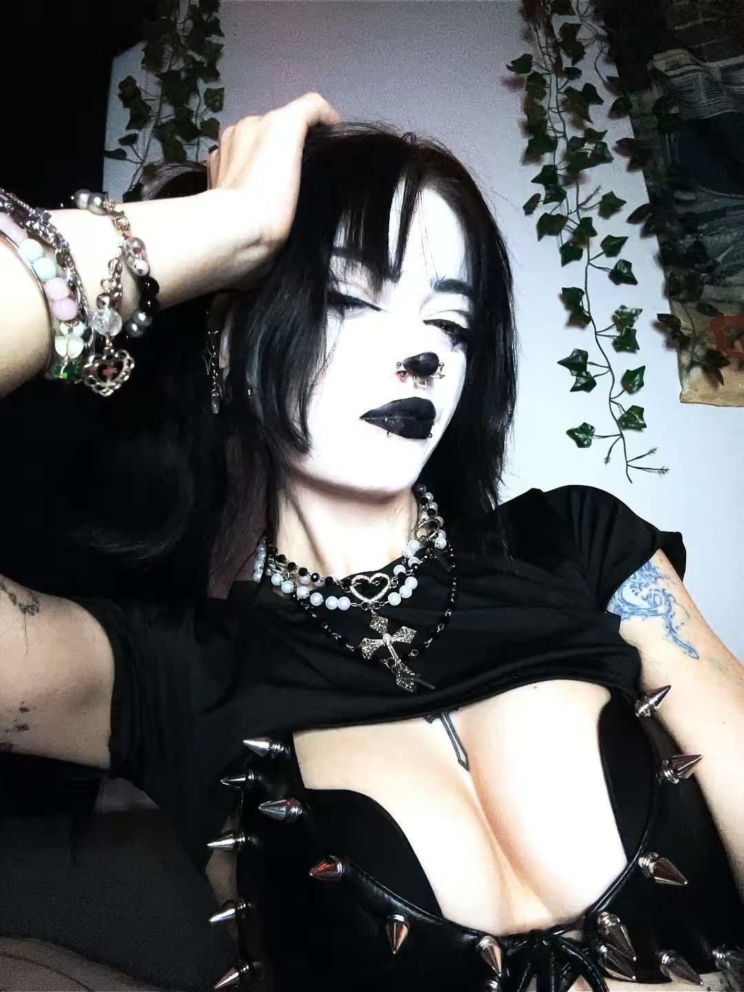 _animechika_ instagram image archive image