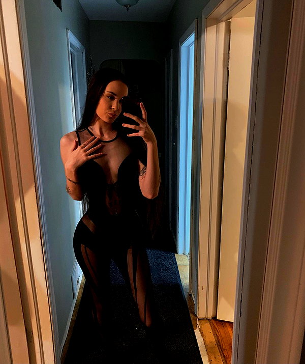 _dfoxx instagram image archive image