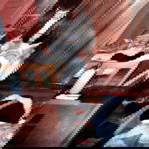 _femalien image ~ Altpins