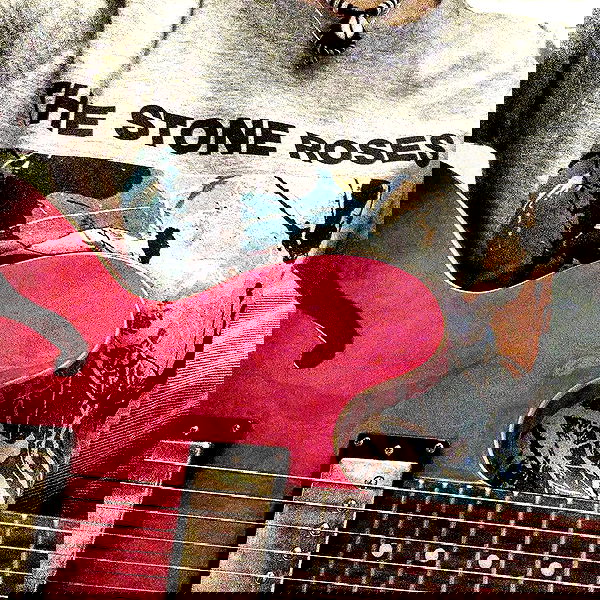 _femalien image ~ Altpins