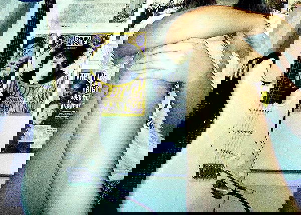 _femalien image ~ Altpins