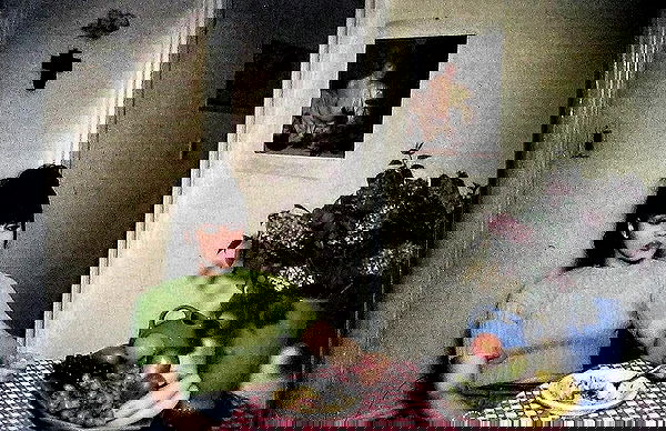 _femalien image ~ Altpins