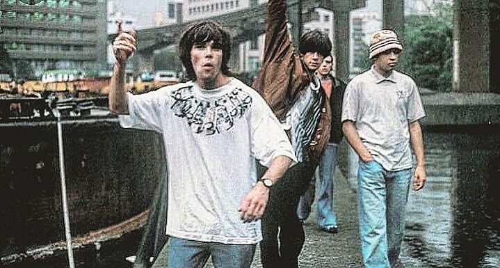 _femalien instagram image archive image