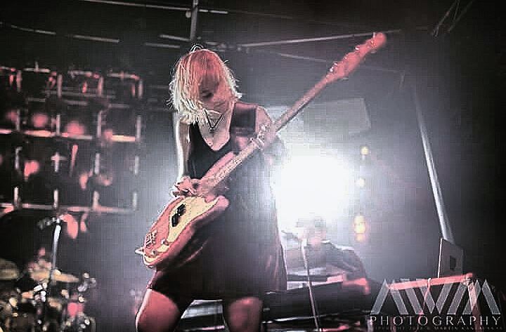 _femalien instagram image archive image