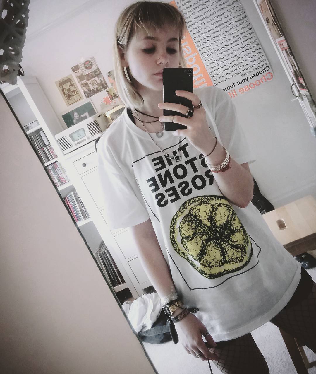 _femalien instagram image archive image