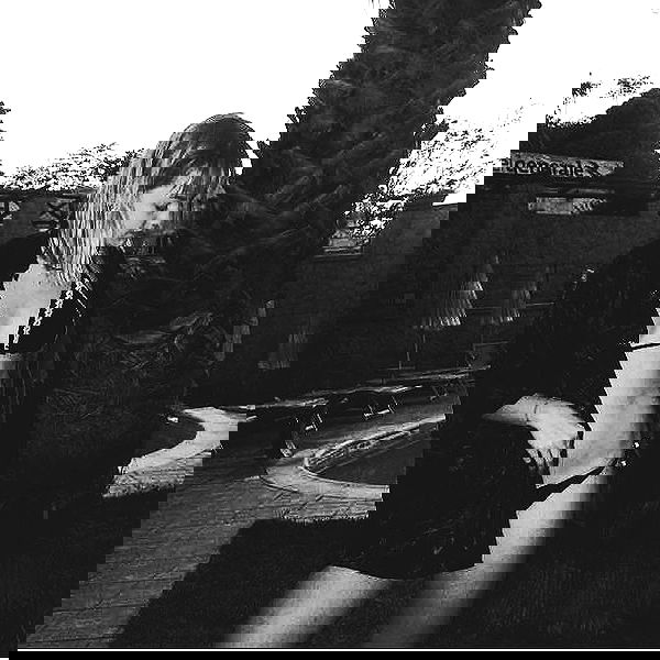 _femalien image ~ Altpins