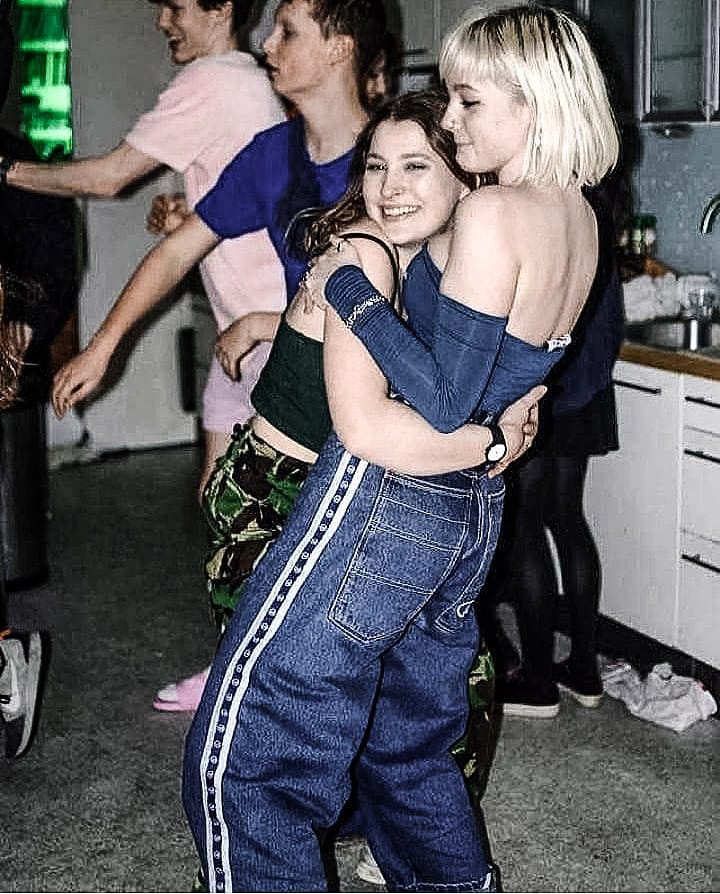 _femalien instagram image archive image