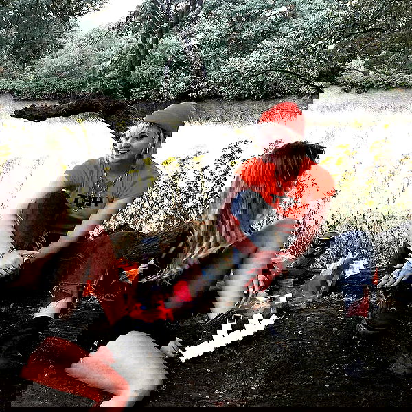 _femalien image ~ Altpins