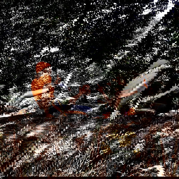 _femalien image ~ Altpins