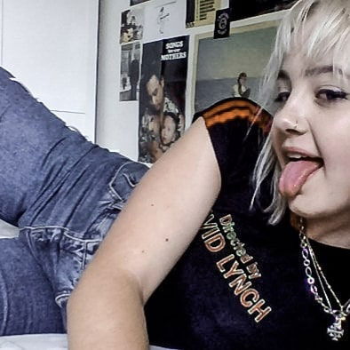 _femalien instagram image archive image