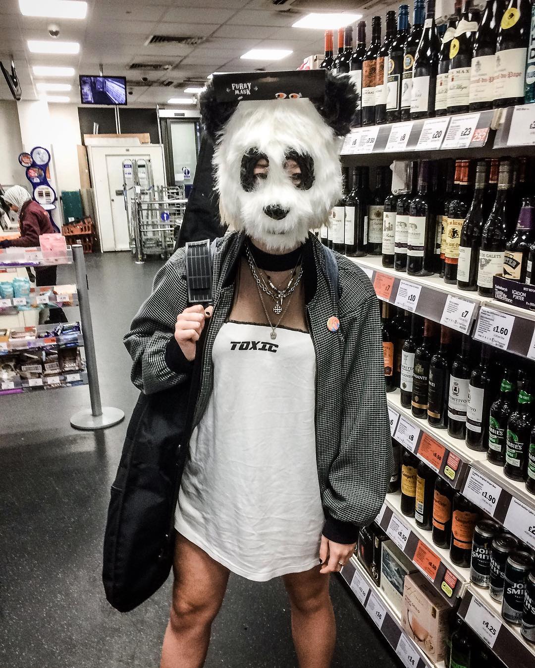 _femalien instagram image archive image