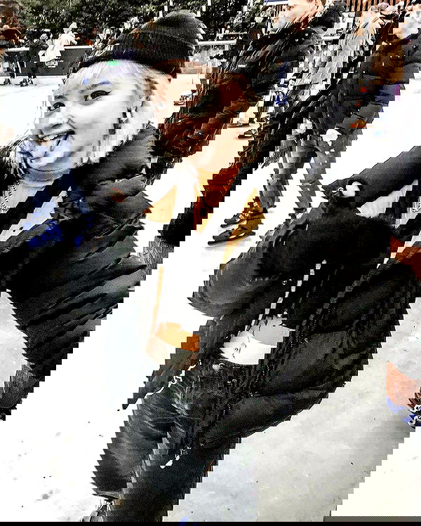 _femalien image ~ Altpins