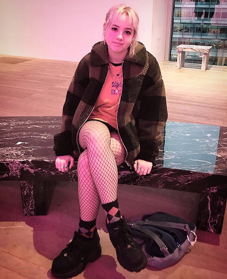 _femalien instagram image archive image