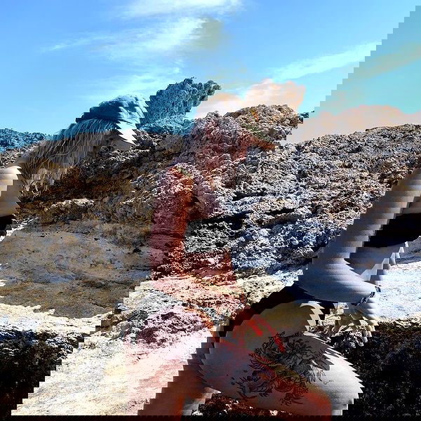 _femalien image ~ Altpins