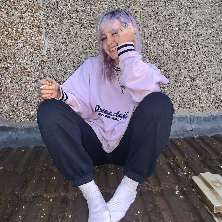 _femalien instagram image archive image