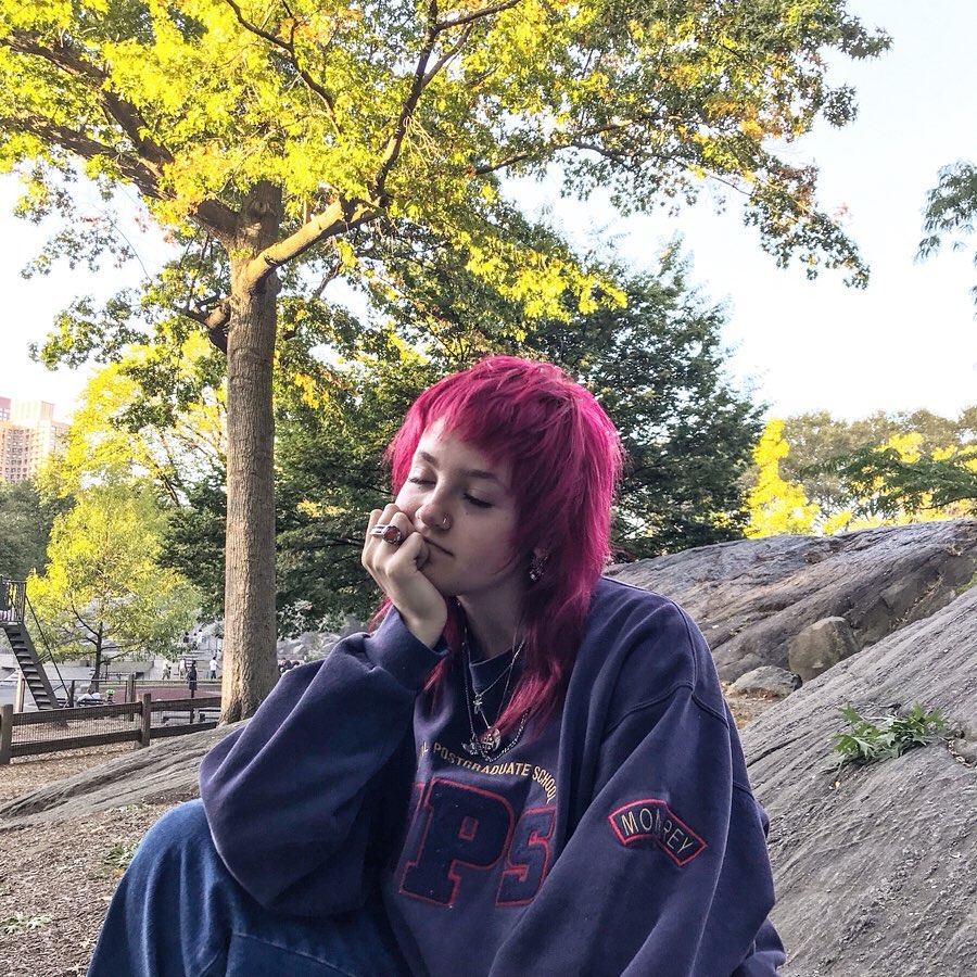 _femalien instagram image archive image