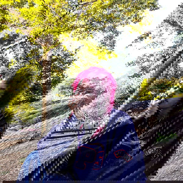 _femalien image ~ Altpins