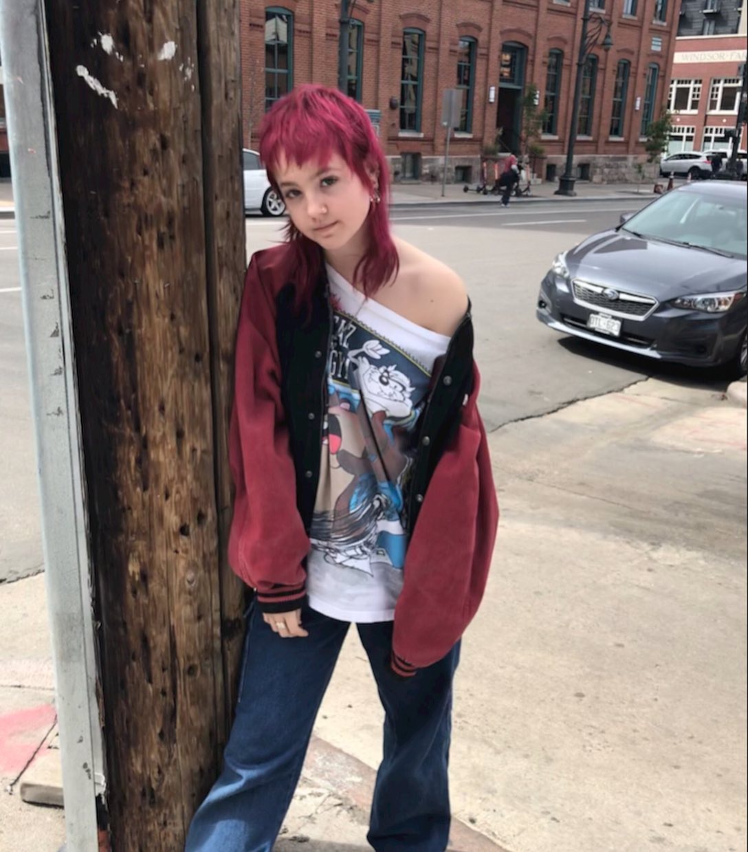 _femalien instagram image archive image