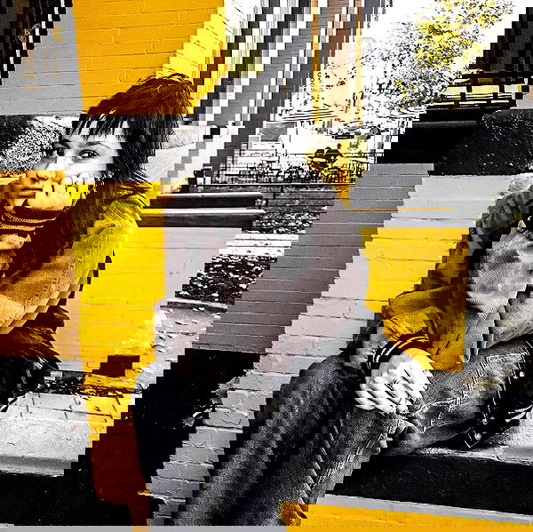 _femalien image ~ Altpins