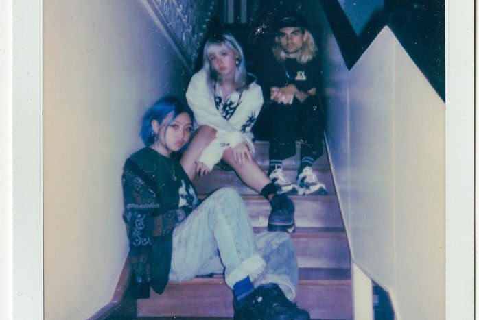 _femalien instagram image archive image