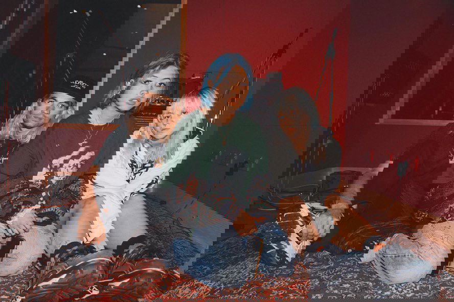 _femalien instagram image archive image