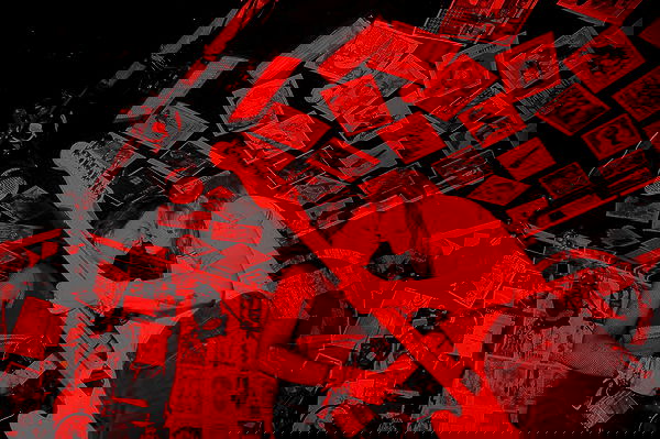 _femalien image ~ Altpins